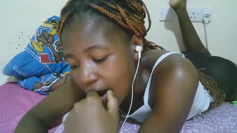 Snapshot of sweet_tattiana chatting on March 10, 6:45 pm Tatty online show from March 10, 6:45 pm