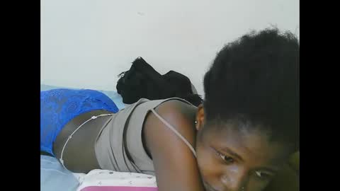 Snapshot of sweet_tattiana chatting on September 17, 7:04 pm Tatty online show from September 17, 7:04 pm