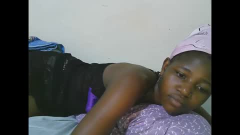 Snapshot of sweet_tattiana chatting on October 12, 7:24 pm Tatty online show from October 12, 7:24 pm