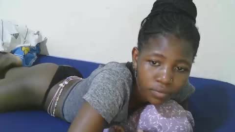 Snapshot of sweet_tattiana chatting on October 21, 6:03 am Tatty online show from October 21, 6:03 am