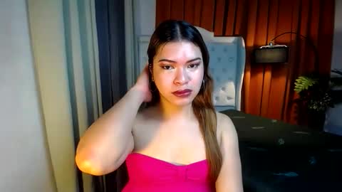 sweet_trexie online show from March 5, 11:56 pm