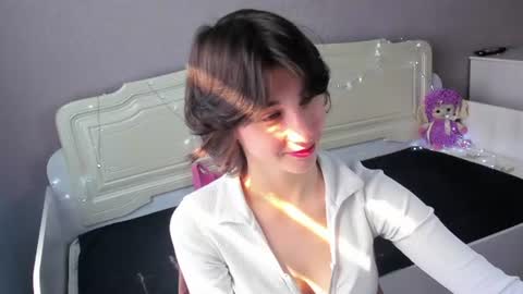Carolina Lu online show from June 29, 2:40 am