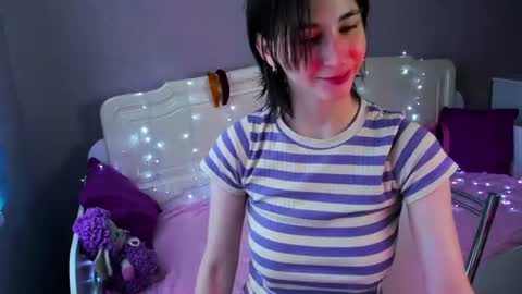 Carolina Lu online show from July 7, 6:47 am