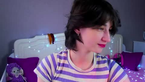 Carolina Lu online show from July 9, 1:31 am
