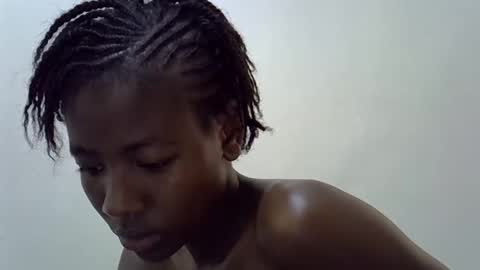 Snapshot of sweet_vee1 chatting on February 2, 10:25 am Princess vee online show from February 2, 10:25 am