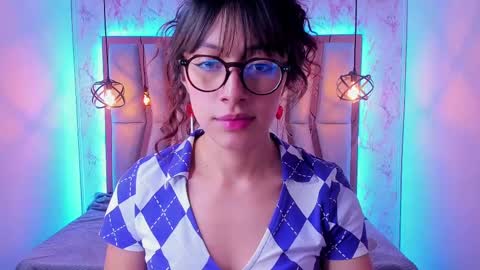 sweet_venus4 online show from December 27, 9:54 pm