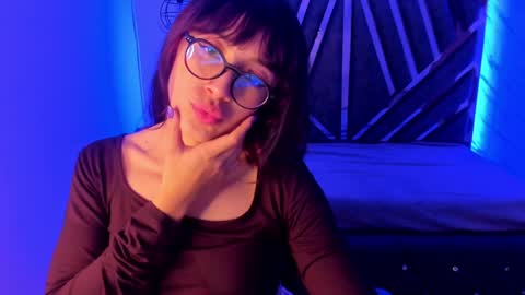sweet_venus4 online show from January 29, 6:50 pm