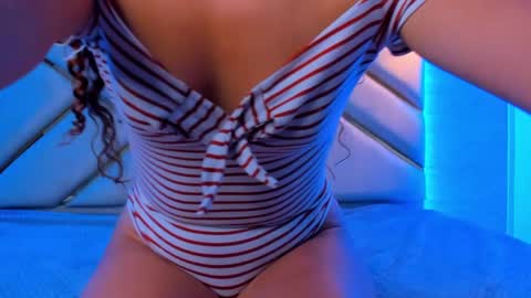 sweet_venus4 online show from February 15, 6:12 pm