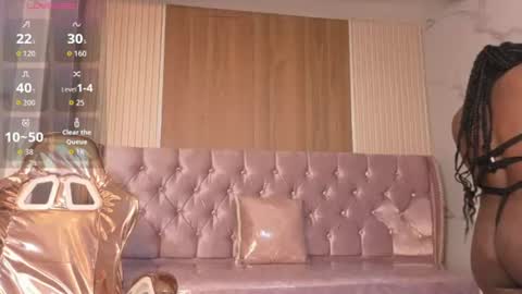 Snapshot of sweet_venus_b chatting on July 10, 8:11 pm sweet_venus_b online show from July 10, 8:11 pm