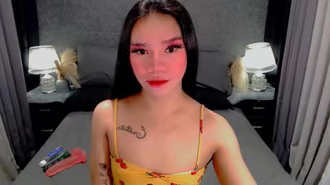Snapshot of sweet_zoey12 chatting on February 25, 8:46 am bea takashi online show from February 25, 8:46 am