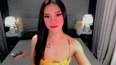 Snapshot of sweet_zoey12 chatting on March 7, 9:06 am bea takashi online show from March 7, 9:06 am
