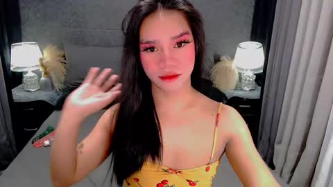 Snapshot of sweet_zoey12 chatting on March 14, 9:15 am bea takashi online show from March 14, 9:15 am