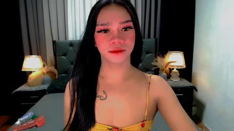 Snapshot of sweet_zoey12 chatting on May 26, 9:16 am bea takashi online show from May 26, 9:16 am