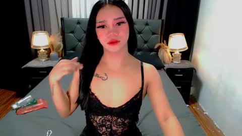 Snapshot of sweet_zoey12 chatting on June 13, 9:40 am bea takashi online show from June 13, 9:40 am