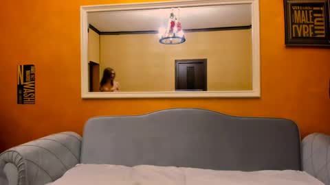 Ale online show from October 19, 9:48 pm