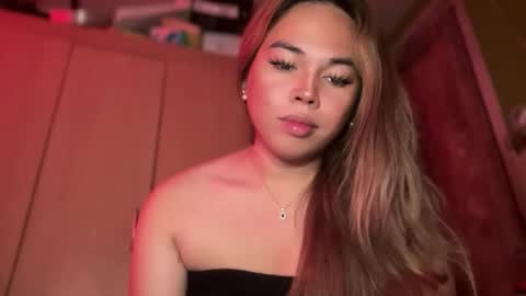 alexa your one and only queen online show from November 13, 4:11 am