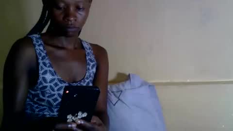 LIANAH online show from January 26, 7:20 pm