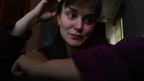 Snapshot of sweetalina13 chatting on June 2, 3:25 pm sweetalina13 online show from June 2, 3:25 pm