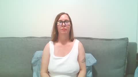 sweetandnaughty123 online show from March 9, 9:08 pm