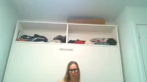 sweetandnaughty123 online show from June 16, 9:28 pm