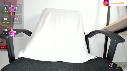 Snapshot of sweetandreagil chatting on December 23, 1:35 pm Andrea Cheryl GiLandreagil80 In Instagram online show from December 23, 1:35 pm