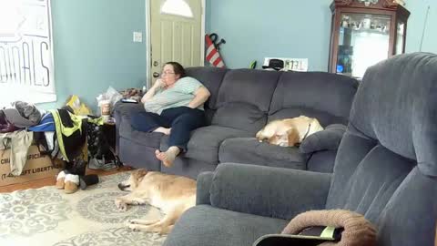 Snapshot of sweetandsour69 chatting on February 6, 4:03 pm DJ M 489 Babygirl F 37 online show from February 6, 4:03 pm