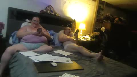 DJ  M 489 Babygirl  F 37 online show from April 25, 3:31 am