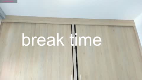 Snapshot of sweetann08 chatting on January 20, 8:40 pm Camila online show from January 20, 8:40 pm