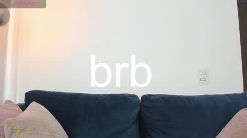 Snapshot of sweetann08 chatting on February 8, 6:01 pm Camila online show from February 8, 6:01 pm