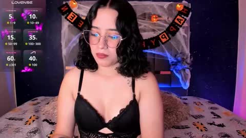 Annie online show from October 9, 4:54 am