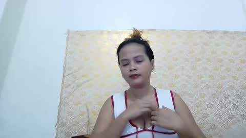 Snapshot of sweetasianforu chatting on April 12, 5:18 pm sweetasianforu online show from April 12, 5:18 pm