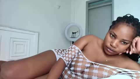 Snapshot of sweetateka chatting on March 30, 7:09 am Sweetateka online show from March 30, 7:09 am