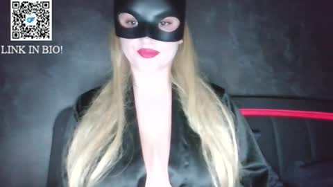 SweetBaby011 online show from September 19, 9:15 pm