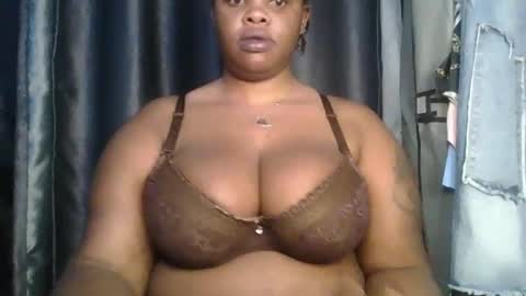 sweetbaby46 online show from December 5, 2:42 am