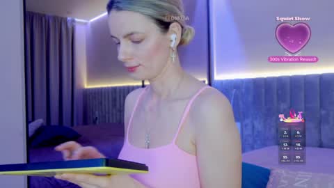Snapshot of sweetbabyxx2021 chatting on April 10, 3:01 am sweetbabyxx2021 online show from April 10, 3:01 am
