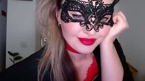 Snapshot of sweetberryxxx chatting on December 28, 1:08 am Diana online show from December 28, 1:08 am