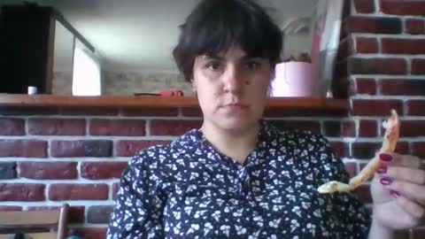 sweetbesty5322 online show from May 10, 2:55 pm