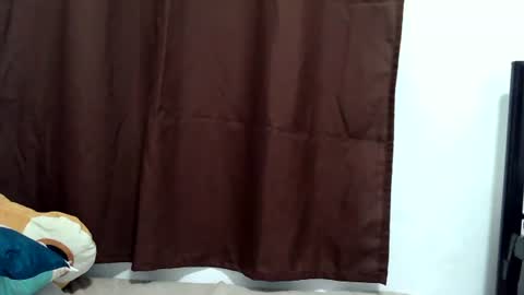 sweetbianca25 online show from August 4, 10:07 am