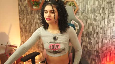 Salom independent model online show from July 10, 7:27 pm