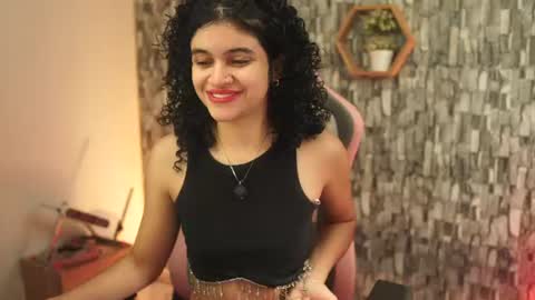 Salom independent model online show from July 18, 3:27 pm