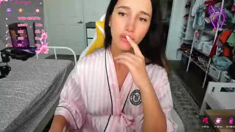 Snapshot of sweetbuttocks chatting on September 12, 6:41 pm Anna online show from September 12, 6:41 pm