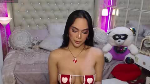 Carla online show from December 11, 8:04 am