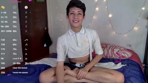 Cameron Alejandro online show from February 18, 12:48 am