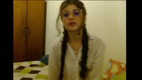 sweetcalm_ online show from February 22, 4:02 am