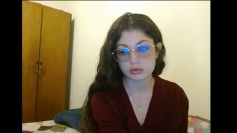 sweetcalm_ online show from March 2, 3:52 am