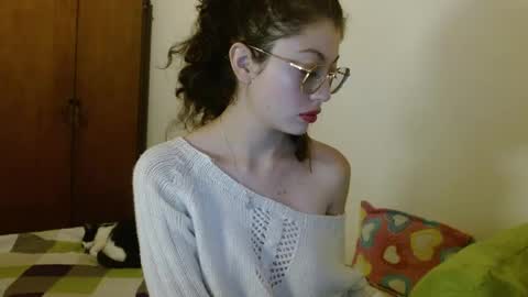 sweetcalm_ online show from June 6, 3:33 am