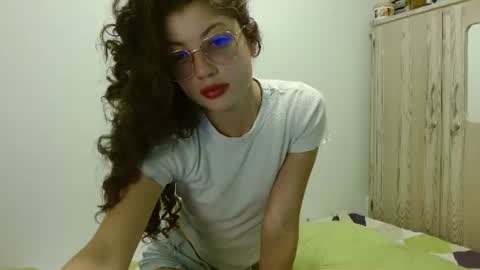 sweetcalm_ online show from July 20, 4:16 am