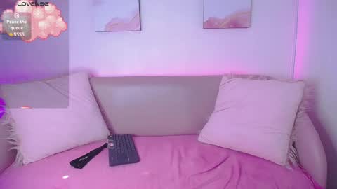 Snapshot of sweetcameron_ chatting on January 18, 8:40 pm Cameron online show from January 18, 8:40 pm