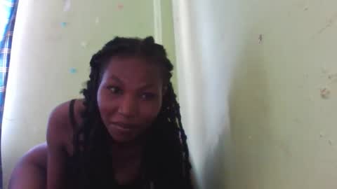Snapshot of sweetcandy910 chatting on October 19, 7:09 am sweetcandy910 online show from October 19, 7:09 am