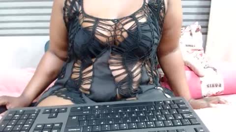queen online show from February 15, 12:07 am